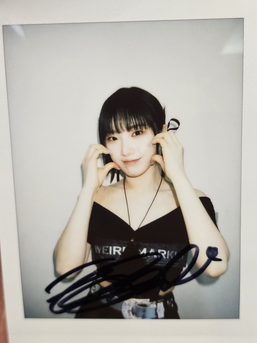 n2132001's tweet photo. 볼💚 하슬 폴라라니 감사합니다^^
집가는 버스에서 히히덕거리며 사진 셀렉하니깐 이상하게 쳐다봐서 이만.
#ARTMS #희진 #하슬 #김립 #진솔 #최리  #Virtual_Angel #아니죠 #Real_Angel https://t.co/tgbeyuFqzU