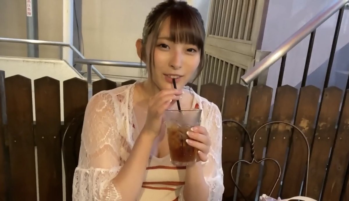 よふかし tweet media