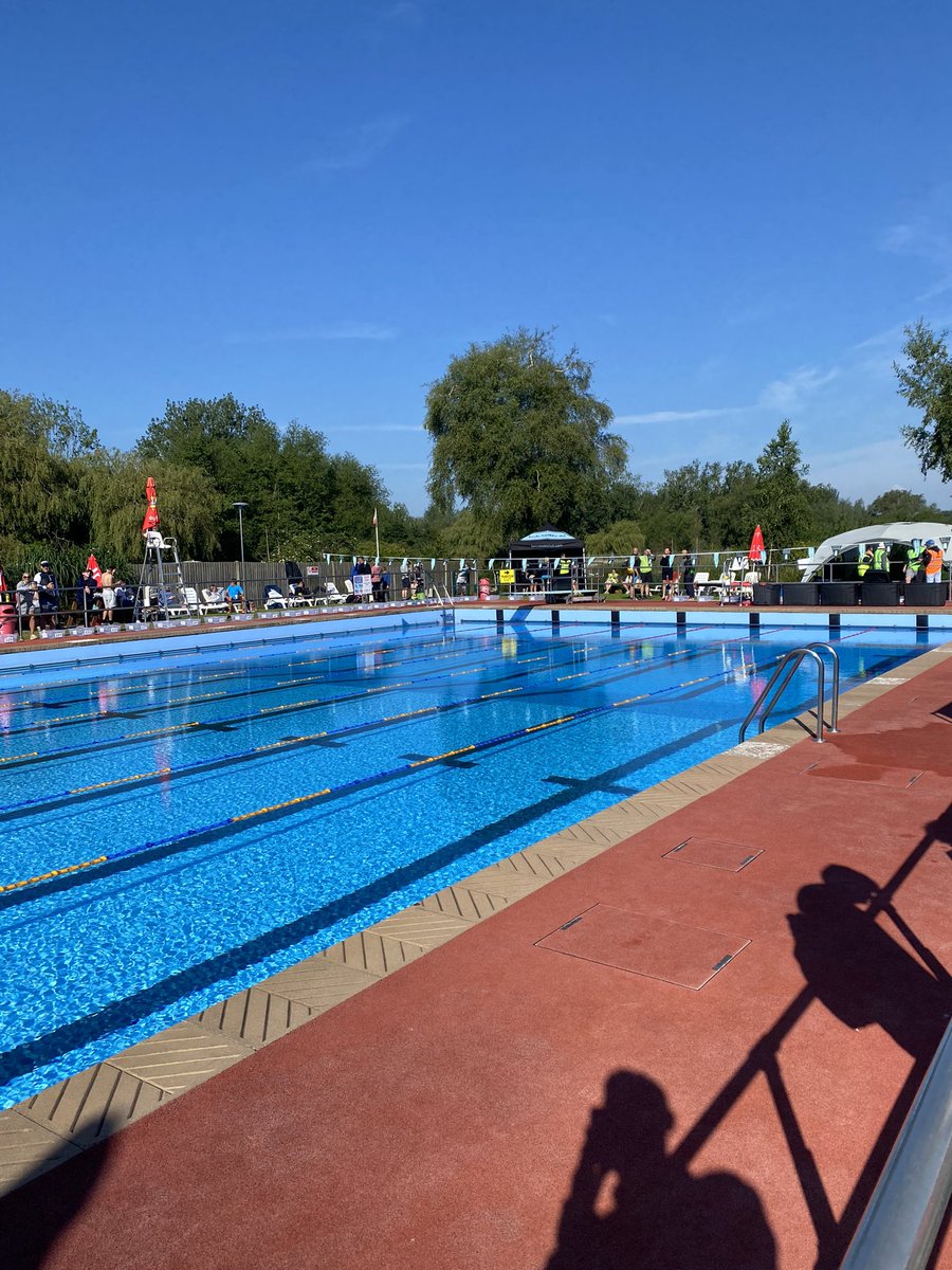 Perfect weather and location for a morning of swimming, biking and running as fast as possible ☀️ #Beccles #Triathlon