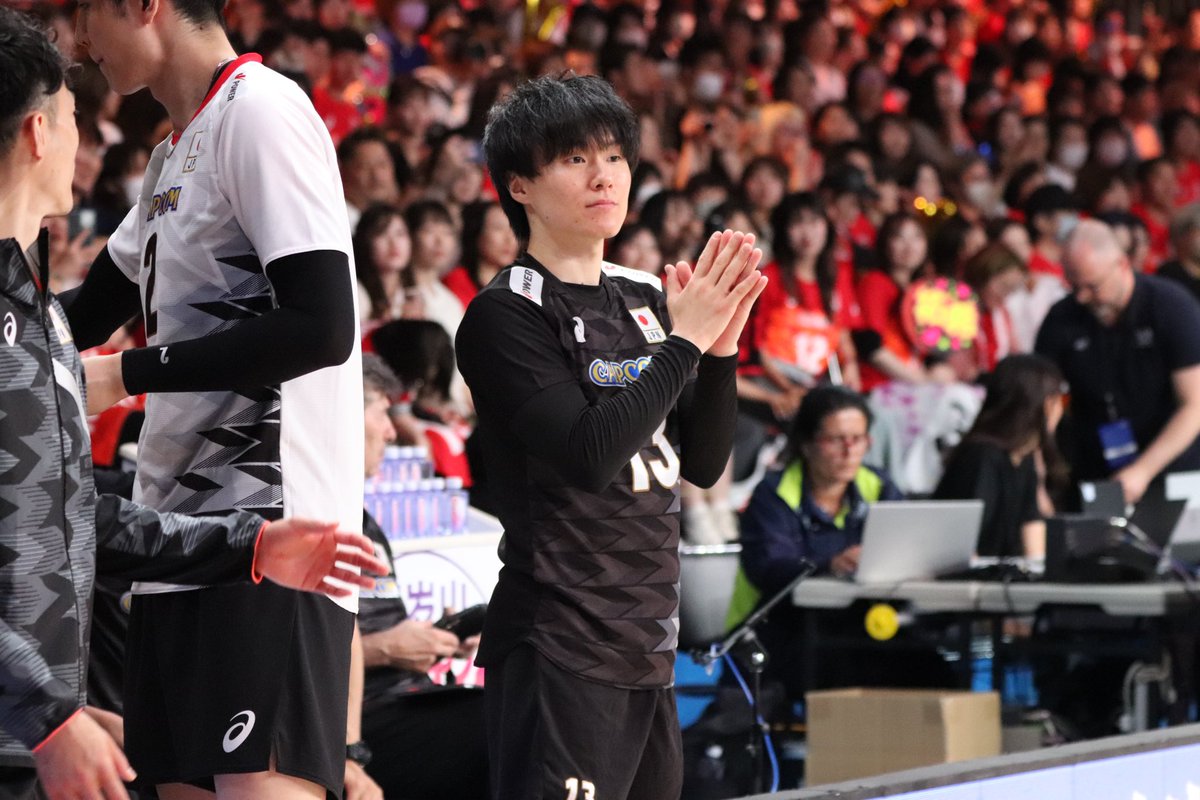 ho__too's tweet photo. 24/06/04 西日本総合展示場　vsイラン戦

ぱちぱちぱちぱち👏🏻

#小川智大　選手
#VNL2024 https://t.co/ud99hQJaNm
