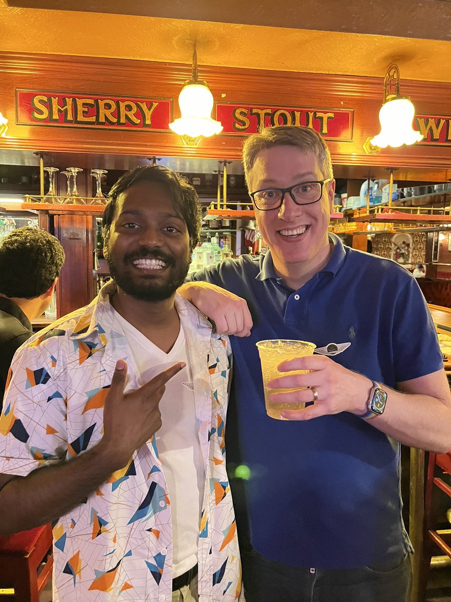 RahulChidurala1's tweet photo. Pre WWDC community event meetup was a blast! Hanging with the Oklahomies @drgntrn @TravScrog (+@ngodarius in spirit!)

Our yearly selfies with the legendary @twostraws and @jordibruin! So excited  for the upcoming events! https://t.co/mgZJWdtFML