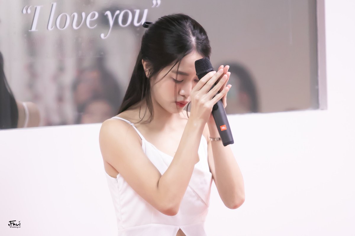 h3llokonprod's tweet photo. 090624 สมปราถนาในทุกสิ่งนะคะ🥺🙏🏻🤍

#Mind4EVE #4EVE 
#BeMindHappiness
#MindChlorisBirthDayProject https://t.co/qi13Z76Se8
