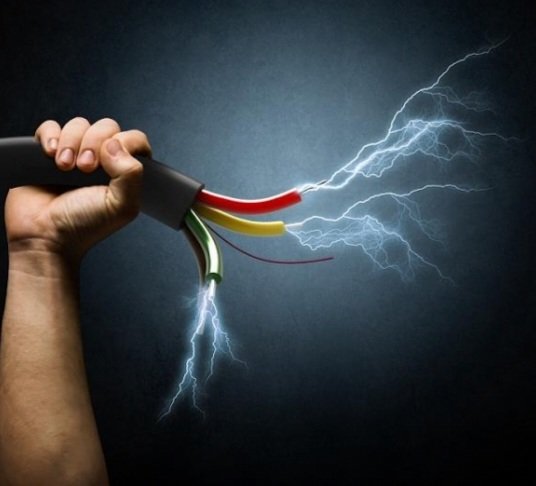 <a href="/NaturgyPa/">Naturgy Panamá</a> <a href="/AsepPanama/">ASEP Panamá</a> <a href="/TReporta/">Telemetro Reporta</a> <a href="/tvnnoticias/">TVN Noticias</a> <a href="/ArraijanPTY/">Arraiján</a> Residencial La Estancia en Arraijan se mantiene sin el suministro de luz eléctrica desde las 1200 de la madrugada del 09 de Junio 2024. Quién más sin energía?