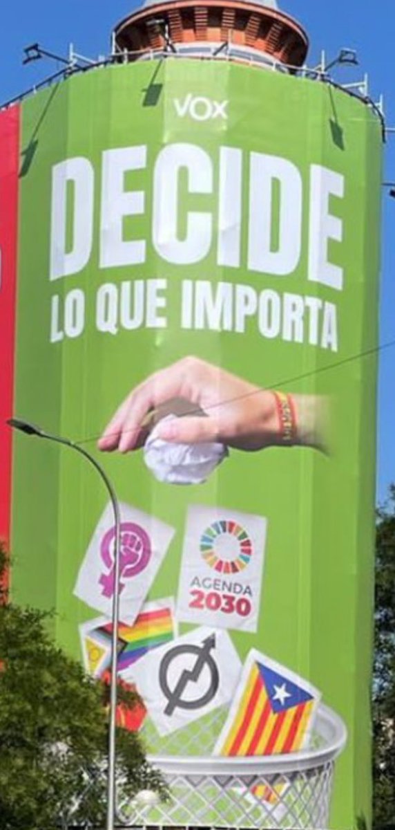 maxmigue's tweet photo. @FrenteLGTBI Literalmente “tu partido”, lo tuyo es masoquismo. https://t.co/JtVjWY1wjG