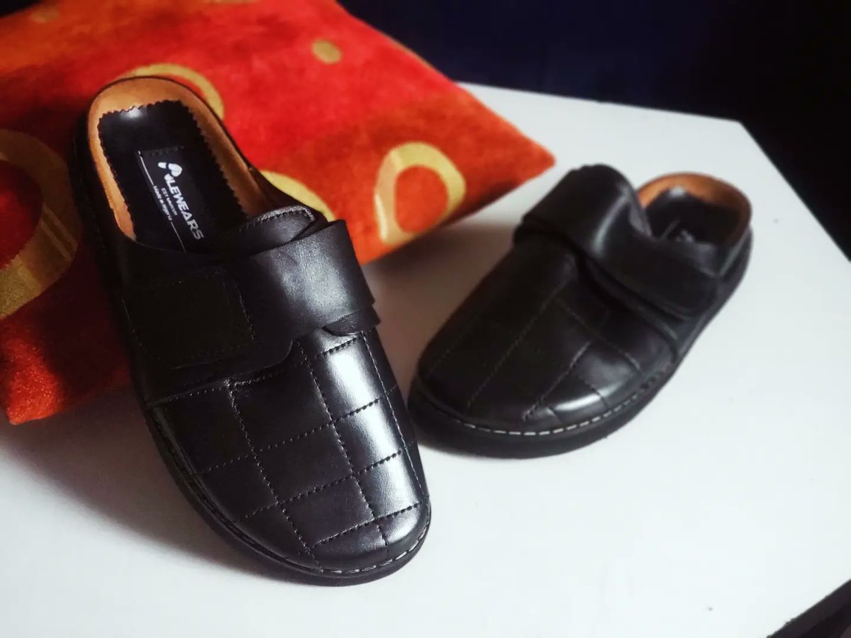 Alewears tweet media