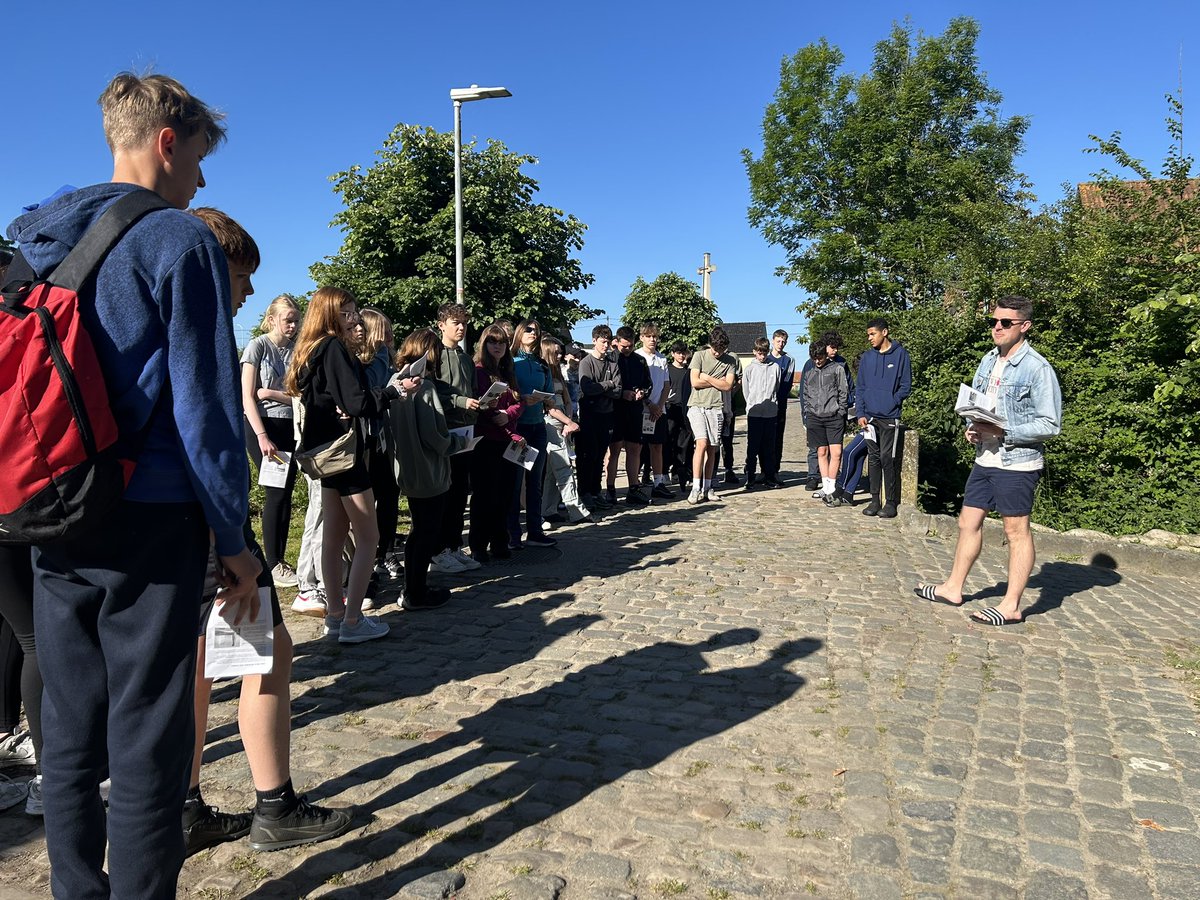 SHS_History's tweet photo. First stop around Ypres today is Essex Farm. Site of an advanced dressing station where John McCrae wrote ‘In Flanders Field’ which was read aloud by Brian L 🌹 https://t.co/4awvaSMsle