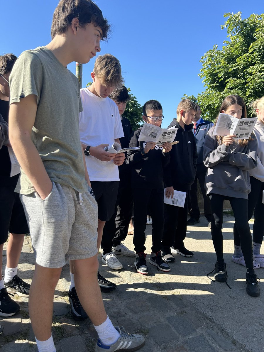 SHS_History's tweet photo. First stop around Ypres today is Essex Farm. Site of an advanced dressing station where John McCrae wrote ‘In Flanders Field’ which was read aloud by Brian L 🌹 https://t.co/4awvaSMsle