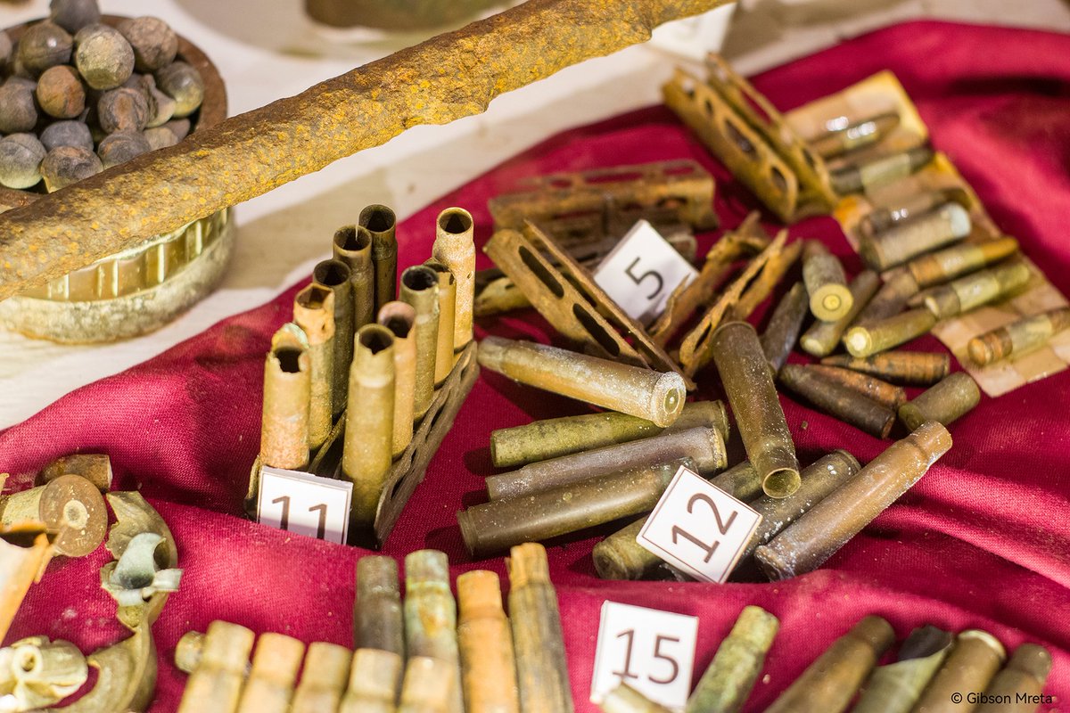 gibsonmreta's tweet photo. Quite a #Collection of bullets.
#WWIMuseum @Taitahillresort https://t.co/ZkrN2zw1Cq