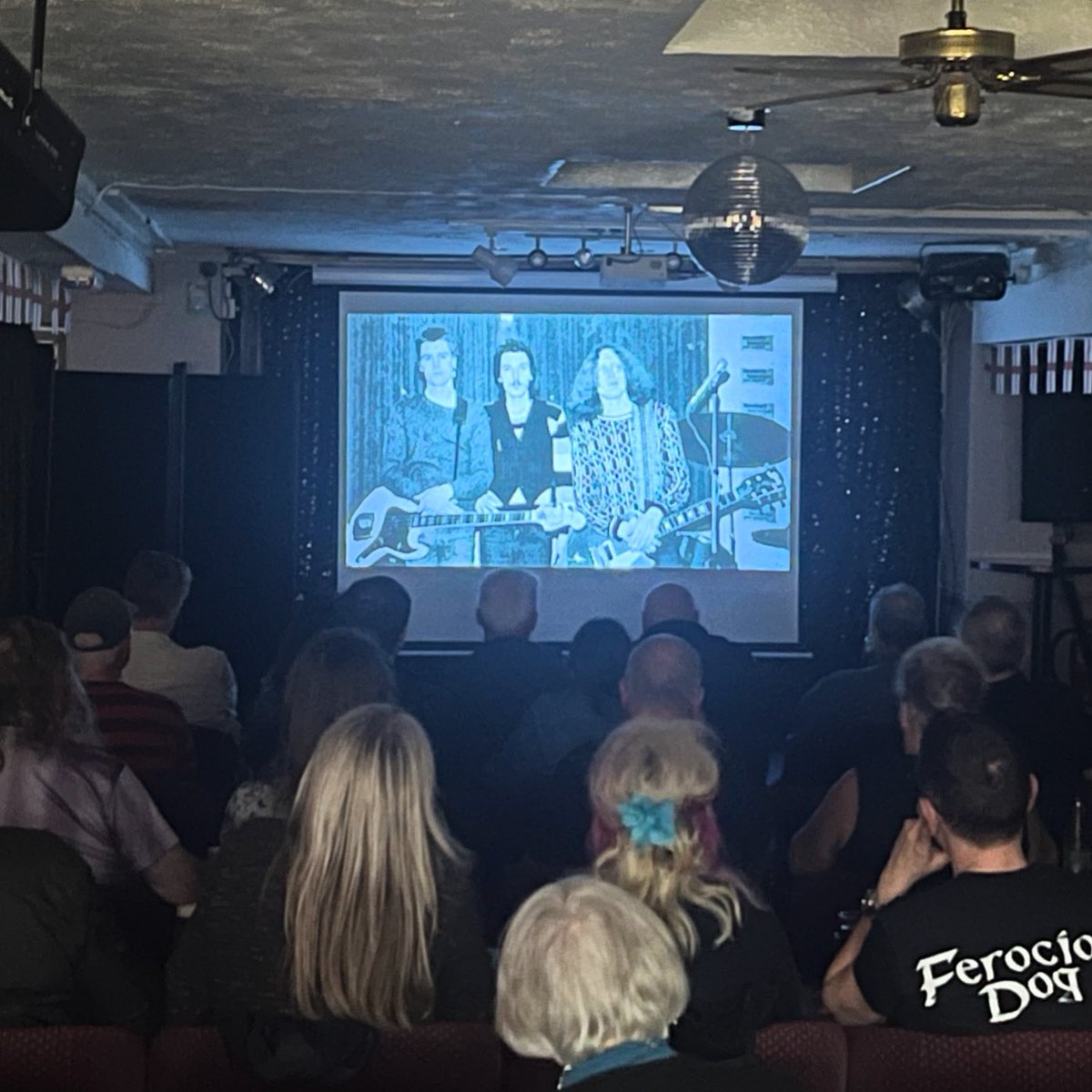 NNeurotics's tweet image. What a fantastic night! A packed house for our hometown screening of @kickoutdoc . Thank you to all the fans, friends and family who came along.