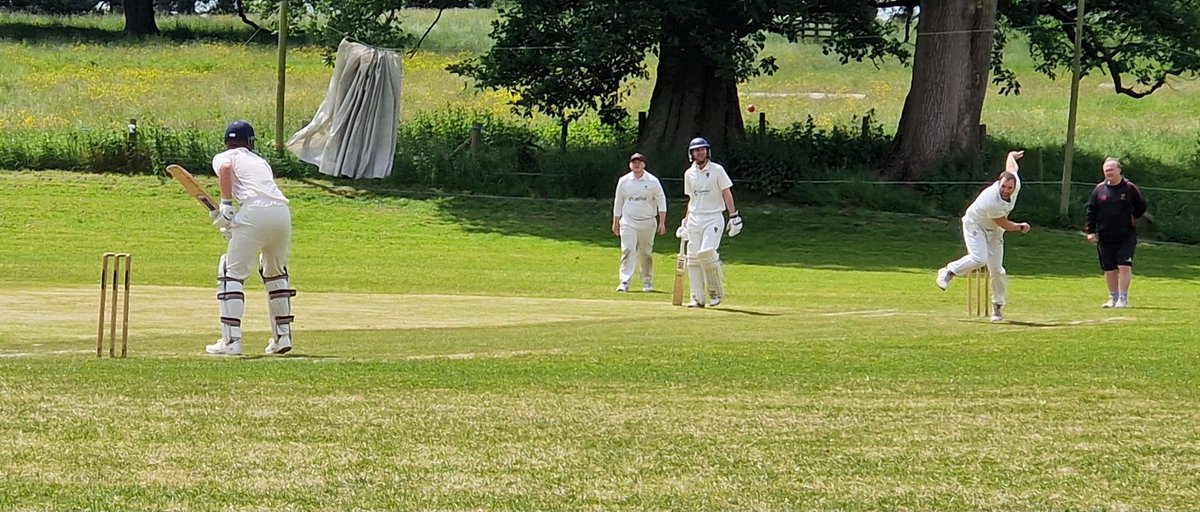 corvedaleccc's tweet photo. Some action pictures from yesterday @ShifnalCC v @cc_condover match held @corvedaleccc Opening bowling partnership of James Bradshaw and Olly Upton was decisive. Sam Brooks mopped up. Everyone worked hard to get the game on @CowCornerPod @ShropCCLeague https://t.co/0kwWqIUoJV