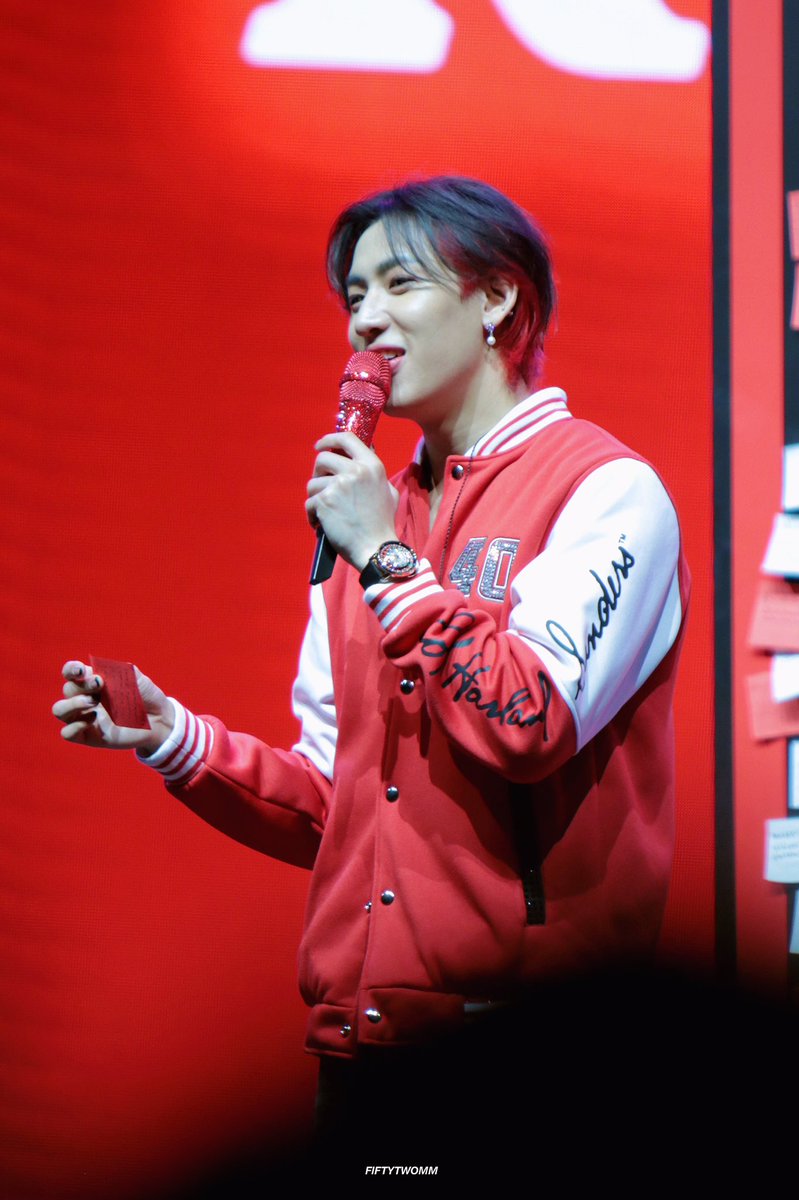 fiftytwomm's tweet photo. หล่อมาก 🥹♥️🖤

BAMBAM AT KENTUCKY TOWN
#KFCxBamBam #BamBam https://t.co/sBbpWj1kcm