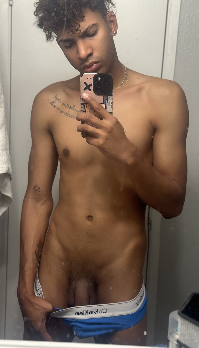 andress31008's tweet photo. Night 😈🥵 RT for more. https://t.co/fZB2uR2aE1