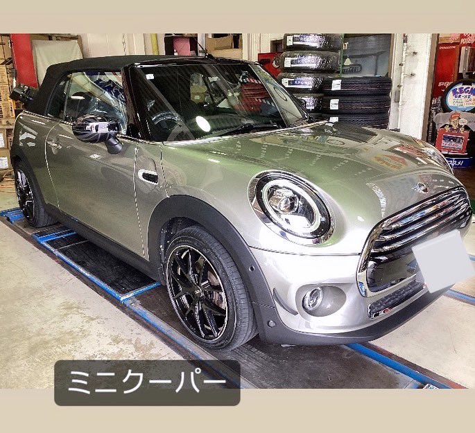 MtmMagome's tweet photo. こんにちは
ミスタータイヤマンマゴメです
ミニクーパーのタイヤホイールセットお買い上げいただきました
ありがとうございました😊
#ミニクーパー　#ハンコックペンタスプライム4
#アドバンティレーシングビゴロッソN628 
#大田区　#東京都　#ドナルドダック https://t.co/sAoYL1P9qX