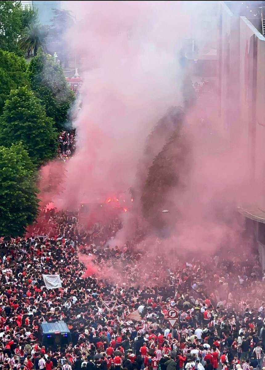 Juntos por un sueño 🔥❤️🤍