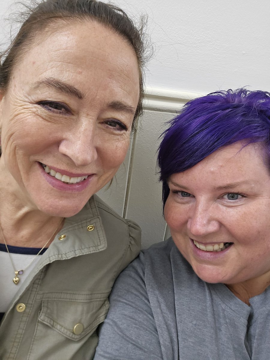1981lrd's tweet photo. I had the absolute privilege of meeting the wonderful @ArabellaWeir this weekend who was in #Kirkcaldy for the #Adamsmithfoundation

Probably the 1st time in my life I've not grumbled about being in work 😂

It has truly been an amazing weekend. 💞 https://t.co/2hxVGZOvPc