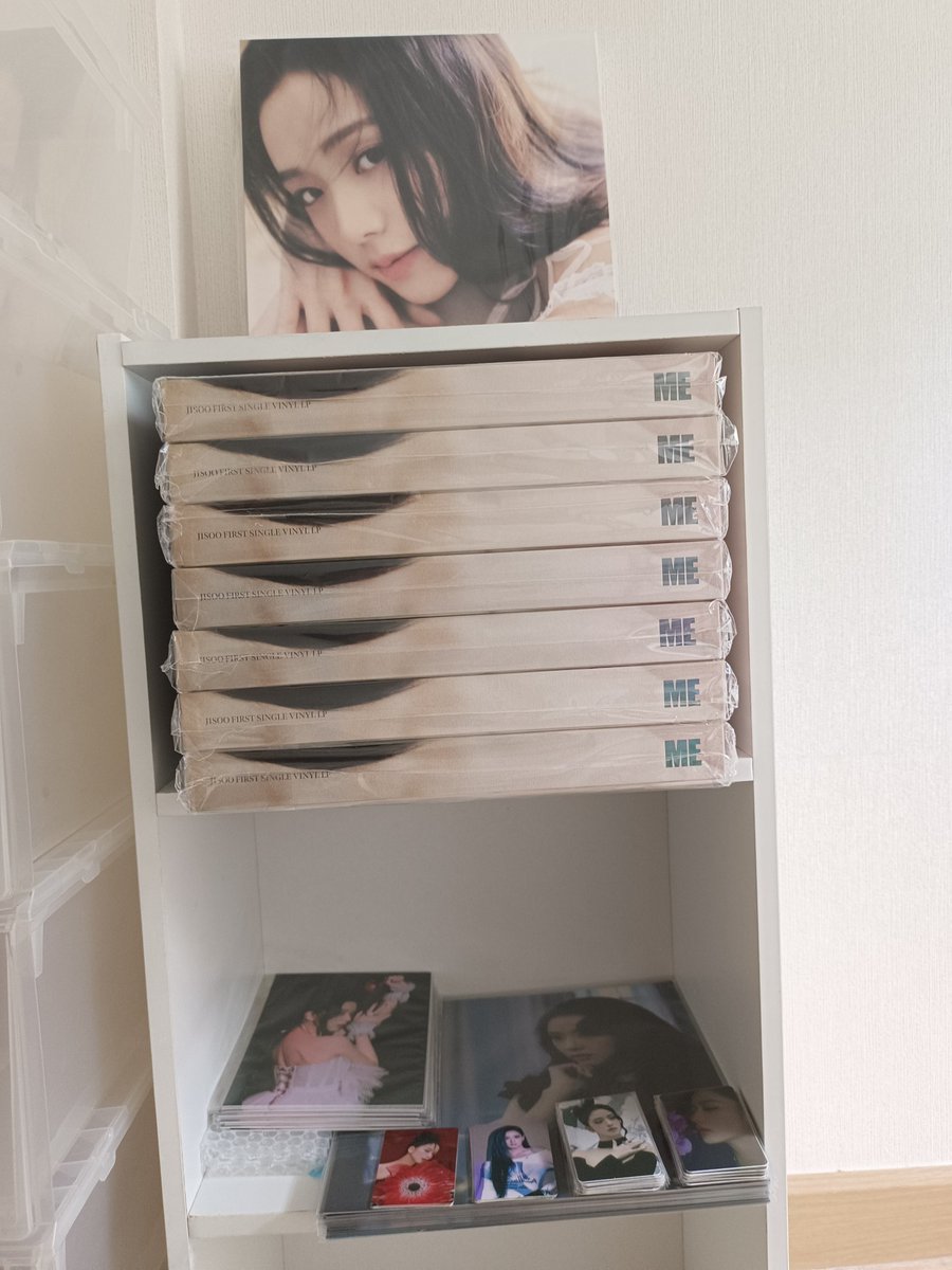 ALLABOUTKRBYNN's tweet photo. 💖พร้อมส่ง #JISOO FIRST SINGLE ALBUM Vinyl LP limited
(ติดต่อไม่ได้มาหนึ่งปีนิดๆแล้ว ไม่ได้มัดจำไว้ด้วย ลค.คงไม่กลับมาเอาแล้วแหละเนอะ🥺)
💸ปกติ 1590 ลดเหลือ 990 ส่งฟรี!!
🎁ไม่แกะซีล,ของแถมYGครบ
❌ไม่รับเคลมสินค้าในซีลทุกกรณี❌
#JISOOSOLO
#BLACKPINK
#ตลาดนัดบพ
#ตลาดนัดblackpink https://t.co/dz15WeQTLJ
