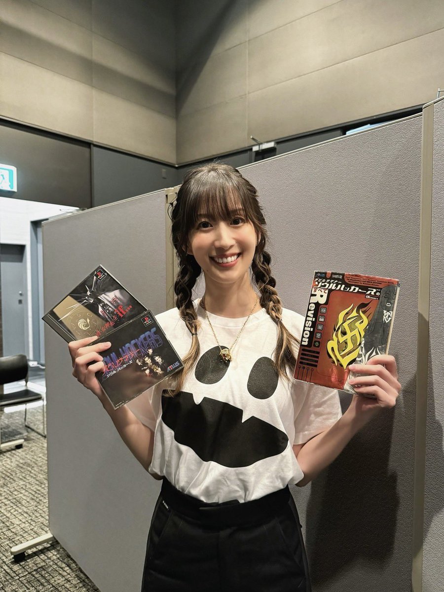 年末値下げ！　小清水亜美　直接サイン入り生写真☆ 2025年最新】小清水亜美 サインの人気アイテム - メルカリ