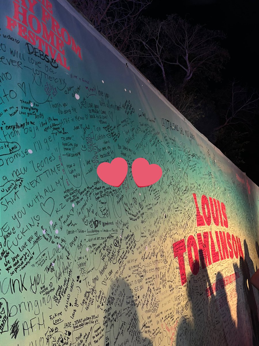 valhstt91's tweet photo. Estuvieron presentes en el away conmigo!
No alcancé a escribir a todas las que amo pero las etiqueto para que sepan que estuvieron aquí !!
@amlvsloui @littlefrry @ZAINM_K @lthstpoet
@MatildaH91t @Fanysainz_ @cam_stxles @kiwitys @brentmhl @valu_lt28 https://t.co/V9li8Ct4uE