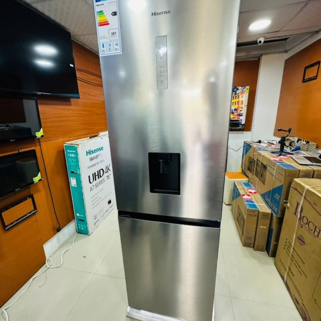 simuorijino's tweet photo. @millardayo @moodewji TUNAUZA HOME APPLIANCES ORIGINAL NA ZENYE WARRANTY. TUNAPATIKANA KARIAKOO, LINDI na MSIMBAZI na TUNAFANYA DELIVERY POPOTE DUNIANI

https://t.co/kW4oTyIMHQ https://t.co/6YX3eIqx6t