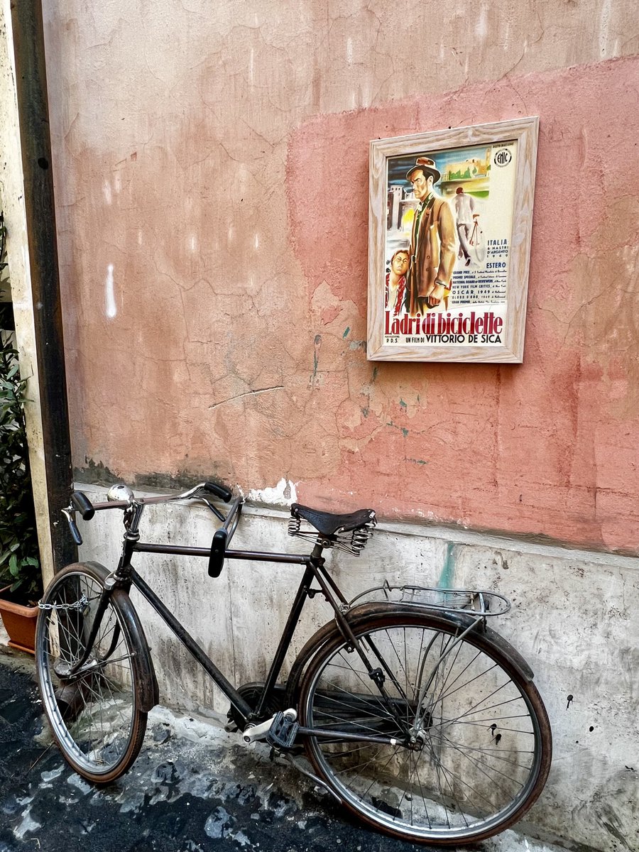Altri punti di vista #roma ⁦<a href="/MinervaArmata/">MinervaArmata </a>⁩ ⁦<a href="/PerpetuumAle/">Perpetuum Mobile</a>⁩ ⁦<a href="/Mustapha1508/">Mustapha Hussein- Musty</a>⁩