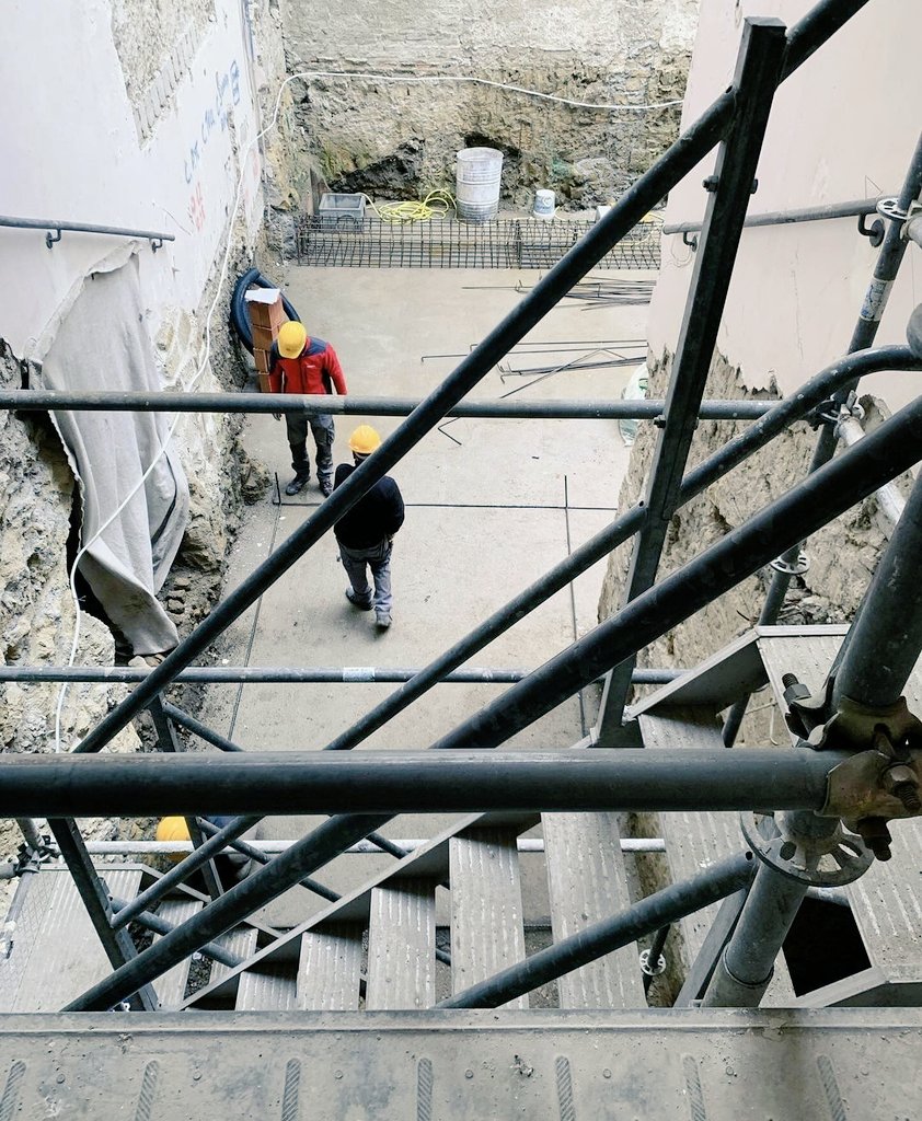 <a href="/villabernasconi/">villabernasconi</a> <a href="/MuseumWeek/">ᴍᴜsᴇᴜᴍᴡᴇᴇᴋ 🏛</a> <a href="/MuseiRealiTo/">Musei Reali Torino</a> <a href="/Museo_Eboli/">MuseoArcheologicoNazionaleEboli</a> <a href="/Museo_Setificio/">MuseoSetificioMonti</a> <a href="/museiincomune/">Musei in Comune Roma</a> <a href="/MuseoCanapa/">Museo della Canapa</a> <a href="/MuseodelCarbone/">Museo del Carbone</a> <a href="/meetcenter/">MEET Digital Culture Center</a> <a href="/Sfelab/">Sfelab</a> Ai #Girolamini lo sappiamo bene, dove ogni giorno le attività quotidiane devono necessariamente #CoesistereMW con gli imponenti lavori di #restauro e #rifunzionalizzazione degli spazi in corso 😊