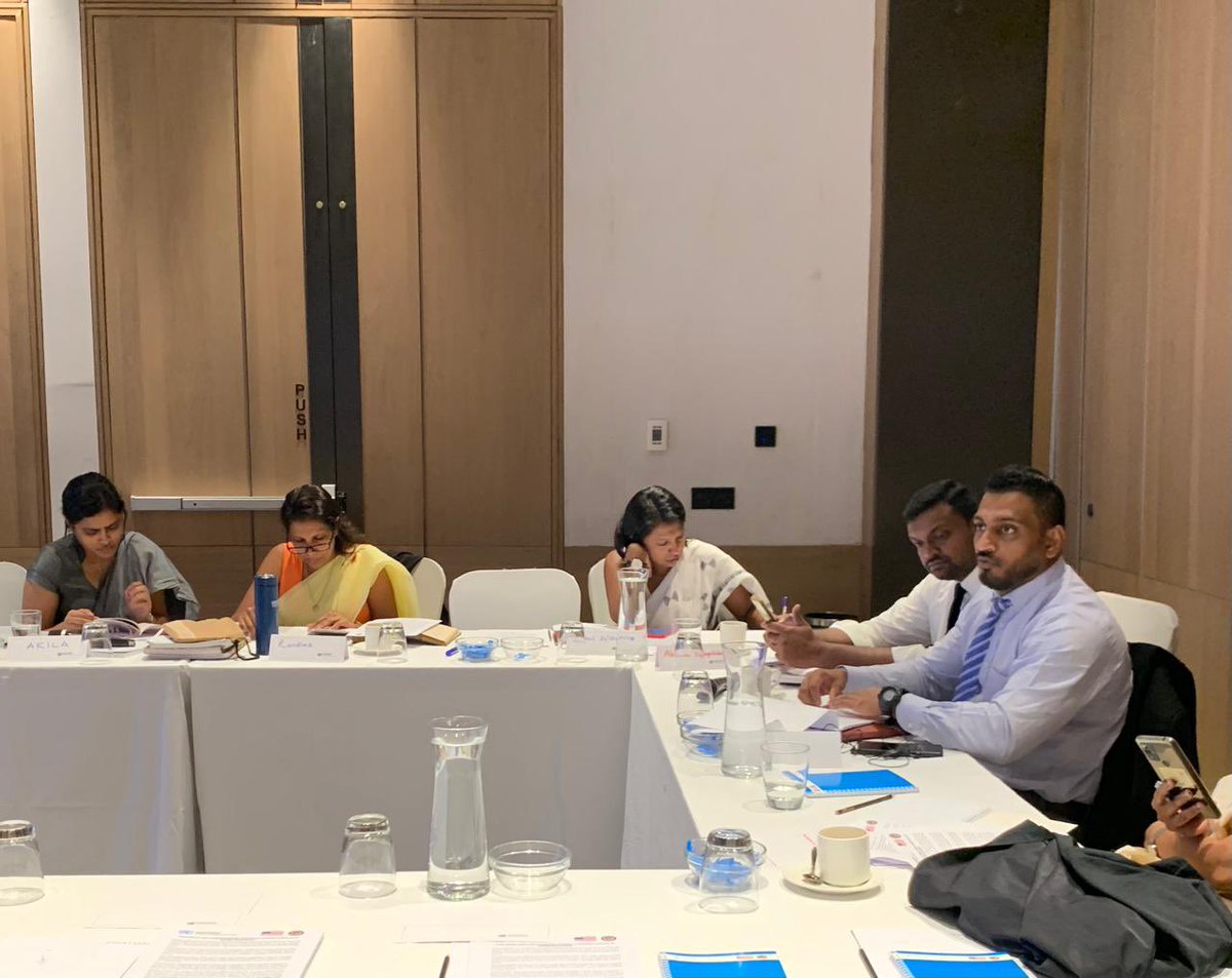 UNODC_BMB's tweet photo. @UNODC_MCP concluded Legal Debate &amp; Criminal Litigation Training in #SriLanka🇱🇰. During 3 days, discussions on #UNCLOS, #UNTOC &amp; other related legal frameworks, along with a mock legal debate on a marine pollution🌊case scenario were held.
Funded by @StateINL🇺🇸
#BorderManagement https://t.co/GhLb2uAKHb