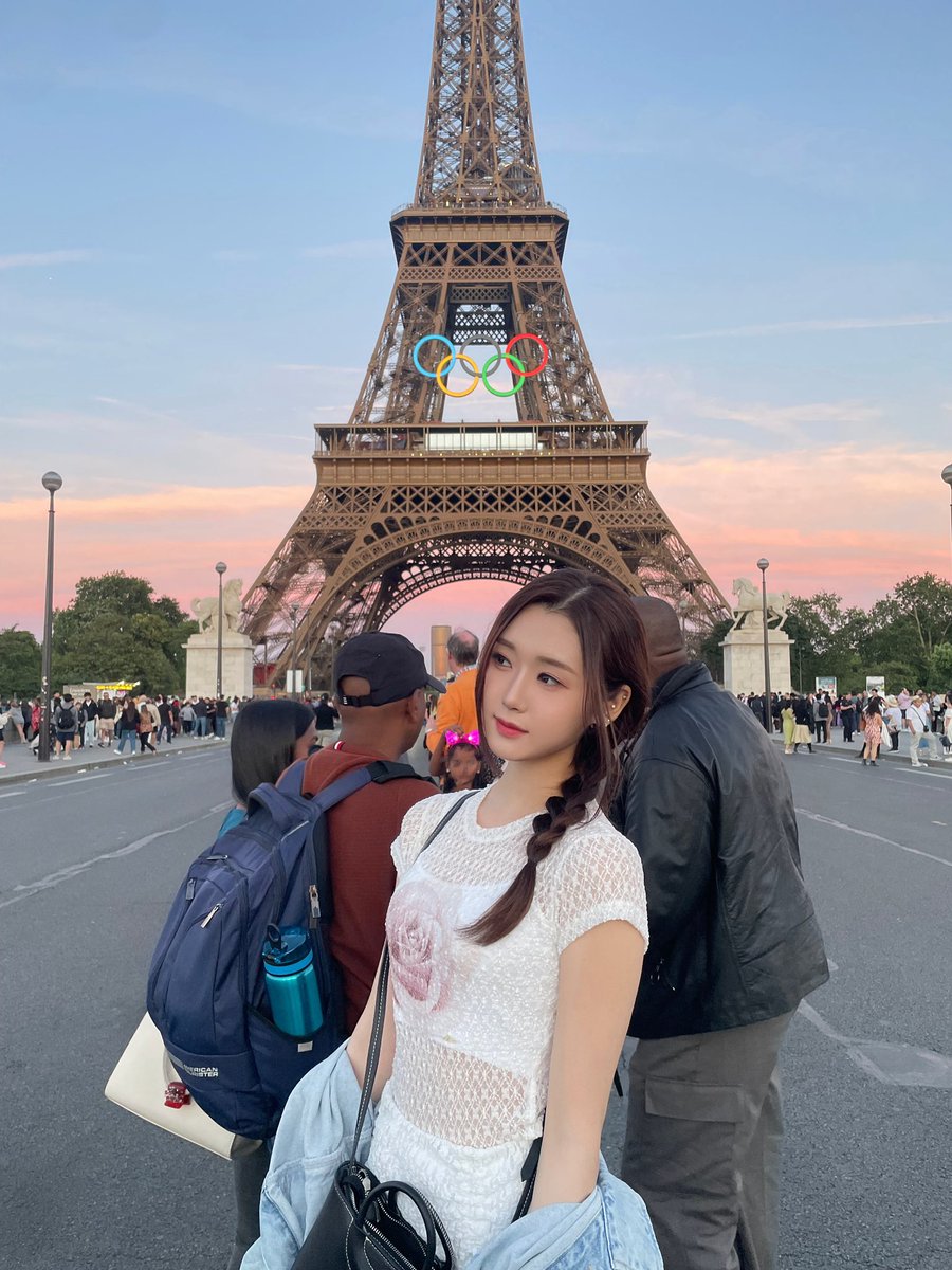 tribedaloca's tweet photo. [#미레 🐶] 
최고의 추억🇫🇷

#트라이비 #TRI_BE #MiRe https://t.co/bEDvP77E2n