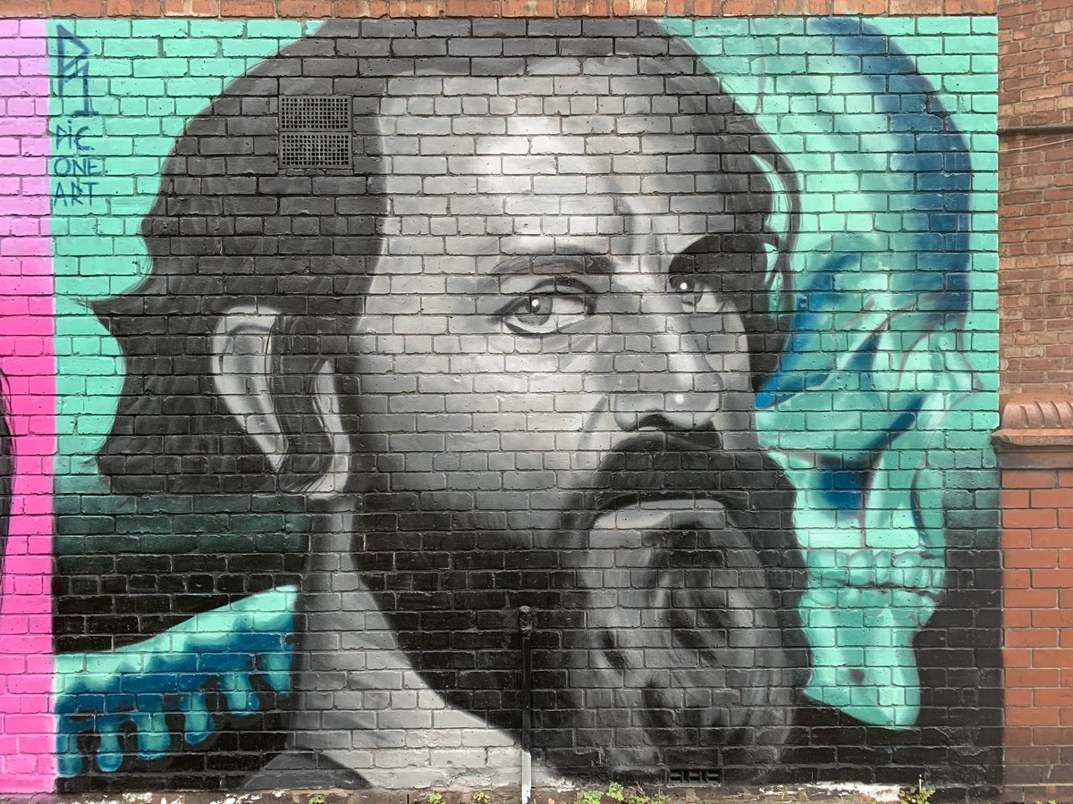 PicOneArt's tweet image. Celebrating the return of Tool to UK shores with a portrait of fellow Brit, Justin Chancellor. Their music is simply mind blowing! So here’s a small (11ft high) expression of my appreciation
#tool #justinchancellor #adamjones #dannycarey #maynardjameskeenan #toolarmy