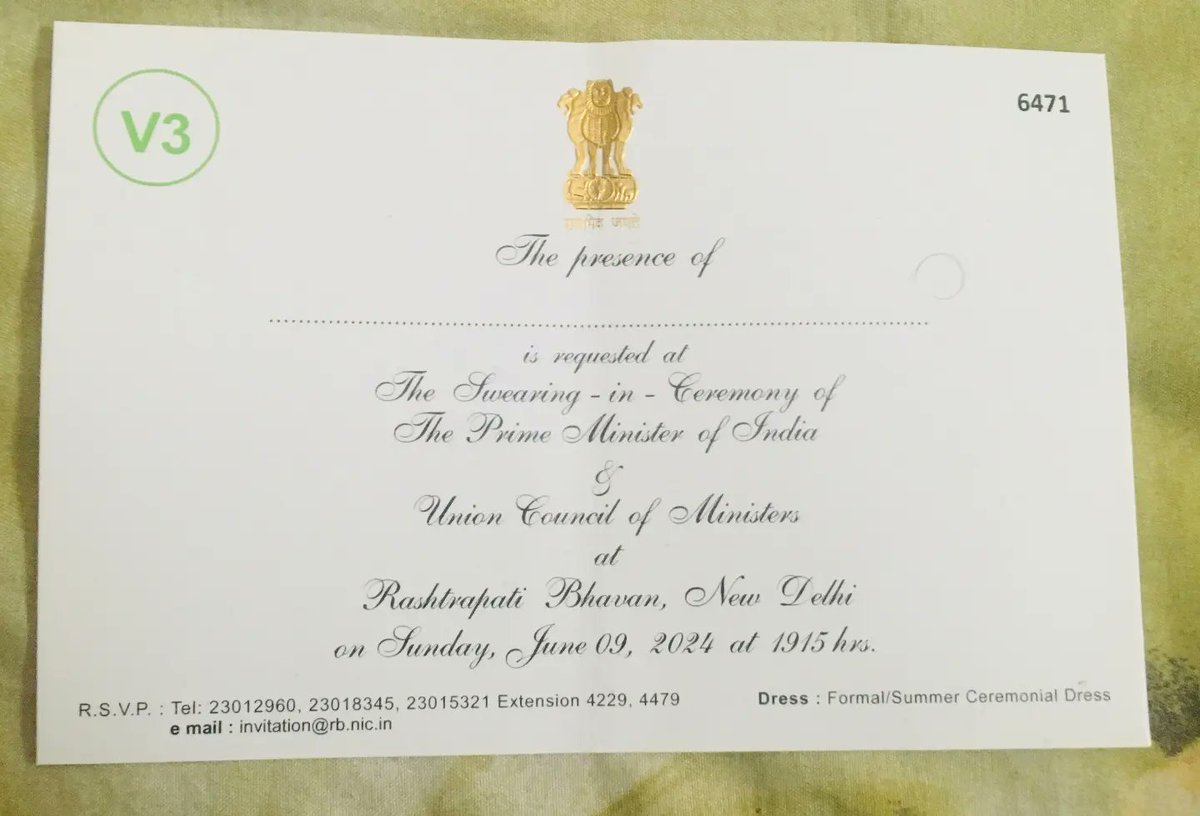 Pmewarabhl's tweet image. दिल्ली में #Modi_3.0 शपथ ग्रहण समारोह में पहुँचे ।
@BJP4Rajasthan प्रदेशाध्यक्ष श्री @cpjoshiBJP जी से मिल उन्हें बधाई शुभकामनाएं प्रेषित की ।

#OathCeremony #ModiAgain
#PhirEkbaarModiSarkar
#FirEkBaarModiSarkar #NDA_सरकार_है_तैयार