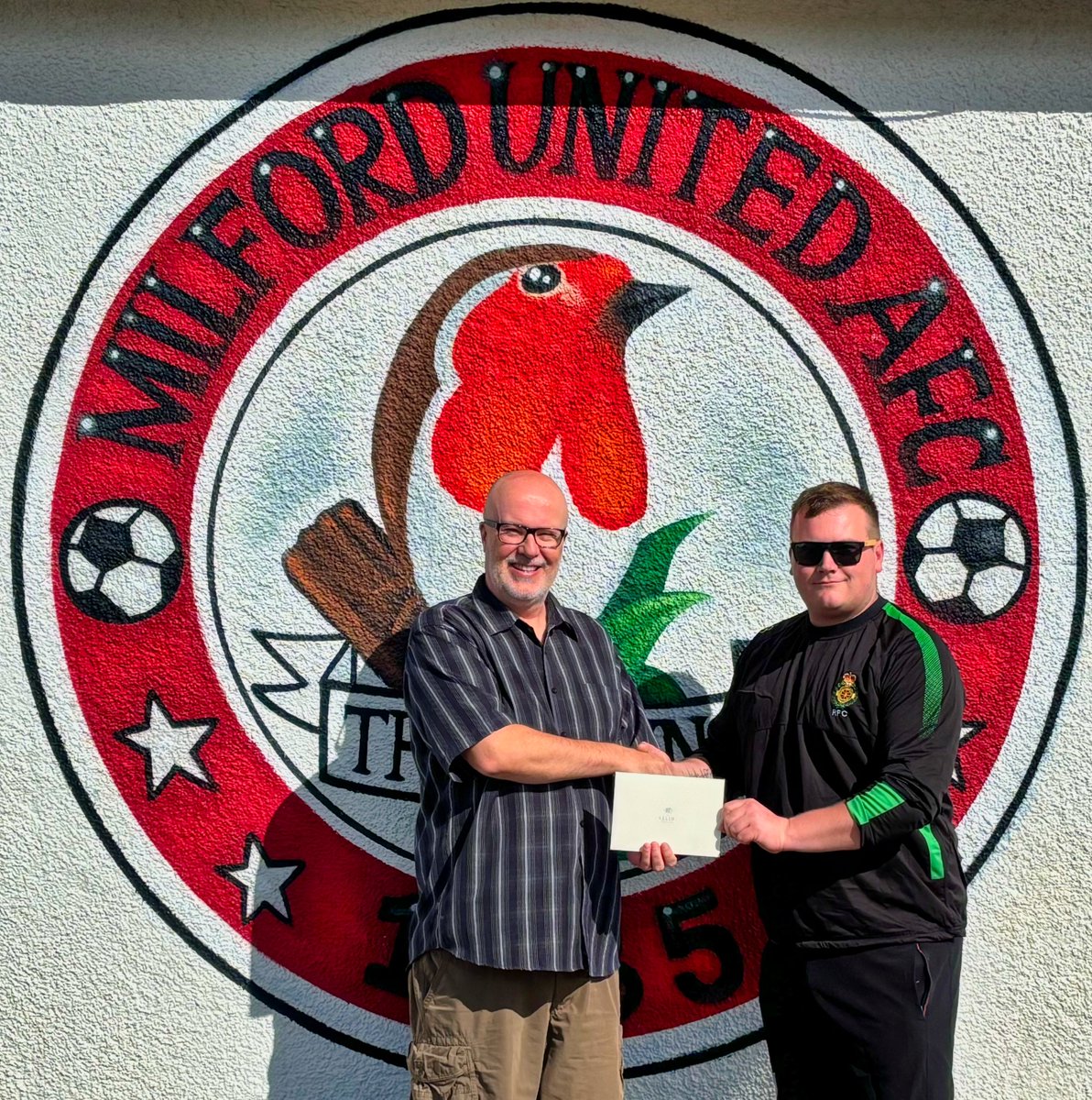 We are very pleased to donate a raffle prize to the "Emergency Services 999 Fun Day" at Milford United Football Club. The prize is a voucher for <a href="/TyHotels/">Tŷ Hotels</a> 
#westwalesmason #stdavidslodge366 #EmergencyServices