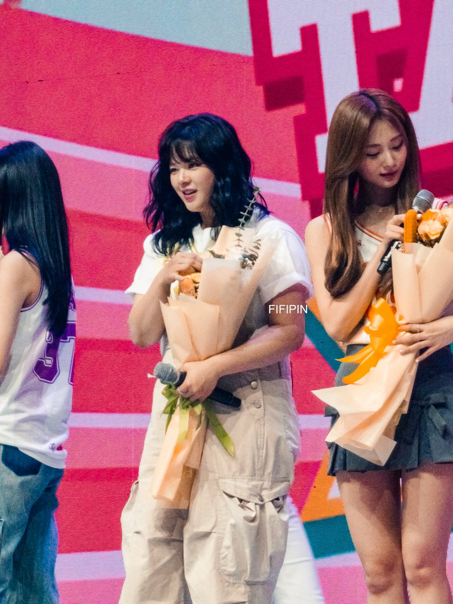 FIFIPIN's tweet image. 240601 Twice Oishi Fan Meet

🐶💐

#JEONGYEON #정연 #TWICE #트와이스 #トゥワイス #OishiTwice #TwicexOishiSnacktacularFanMeet