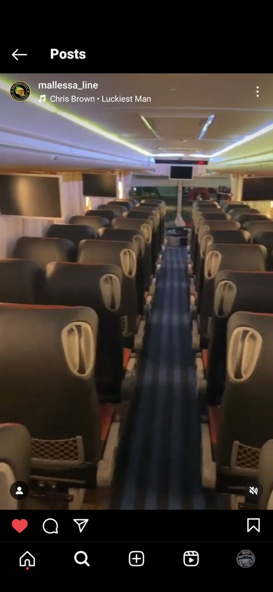 FizoDzn's tweet photo. @TBoundBuses @BusesNation Angalia izo seat vzur angalia na hizi uone io n mallessa au uzuahi https://t.co/aLBUNZwzrK