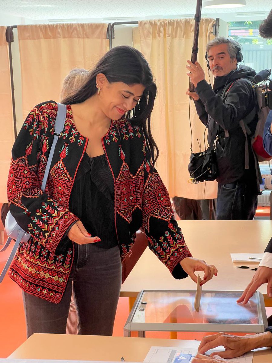 RimaHas's tweet photo. A voté  🗳️🕺 https://t.co/z0MgDMgoMy