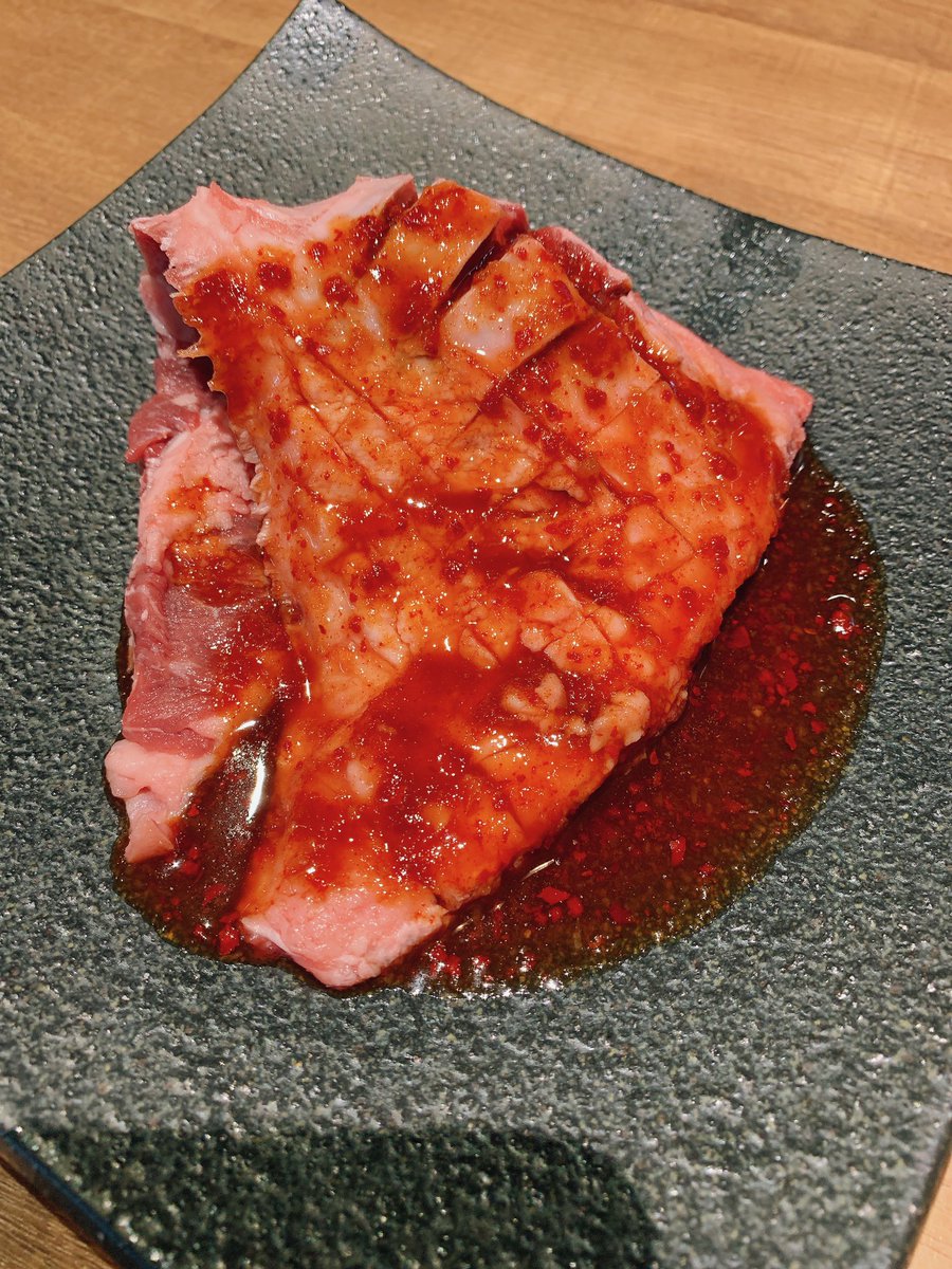rinnasu_dreams's tweet photo. 新小岩駅から約10分ぐらいの場所にある焼肉屋で肉パーティー𓌉𓇋 🥩

#プレミアムカルビ #プレミアムカルビ新小岩店 #江戸川区 #焼肉 #食べ放題 https://t.co/D6KfGVkk4i