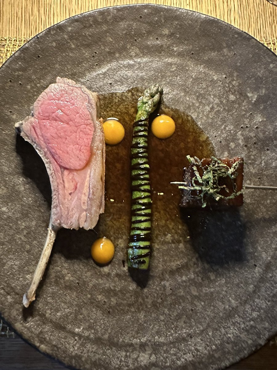 Simon Li tweet media