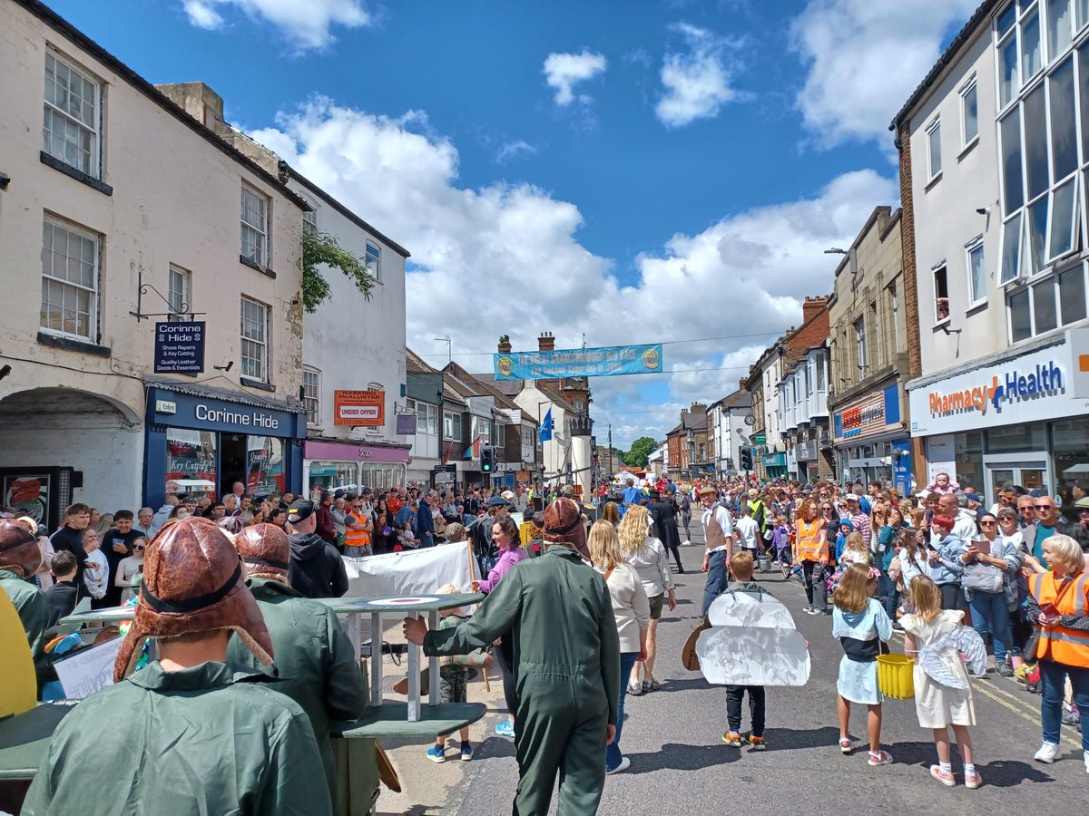 KnaresboroughCE tweet media