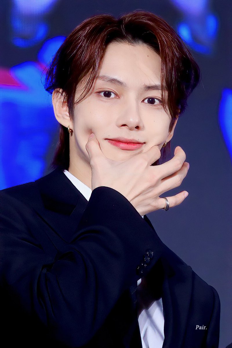 pairjun's tweet photo. #냥이_차오른단건_준휘_생일이란뜻이야
#JUNmeowDAY

#준 #JUN #문준휘 #文俊辉 https://t.co/WBsBdxVgwj