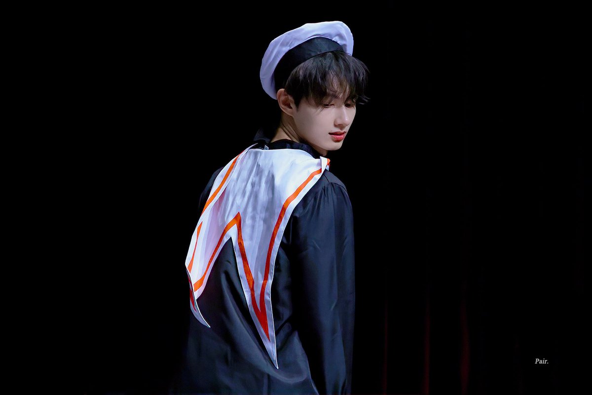 pairjun's tweet photo. #냥이_차오른단건_준휘_생일이란뜻이야
#JUNmeowDAY

#준 #JUN #문준휘 #文俊辉 https://t.co/vJLbuF9VYl