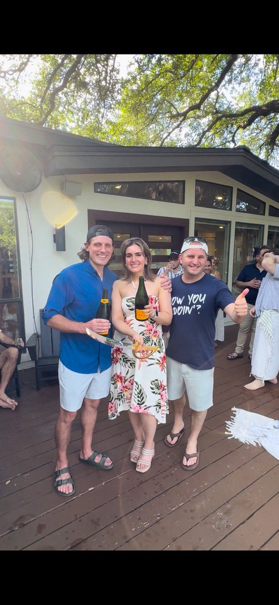 jmascite's tweet photo. Another fantastic chief resident annual pizza party with 20 home made pies and champagne sabers! @UTHealthNeuro @UthsaNsurgRes @pegztx @FadiAlSaieghMD @FbMesfin @MichaelGaub @Markmolinr https://t.co/u0jWi4056I