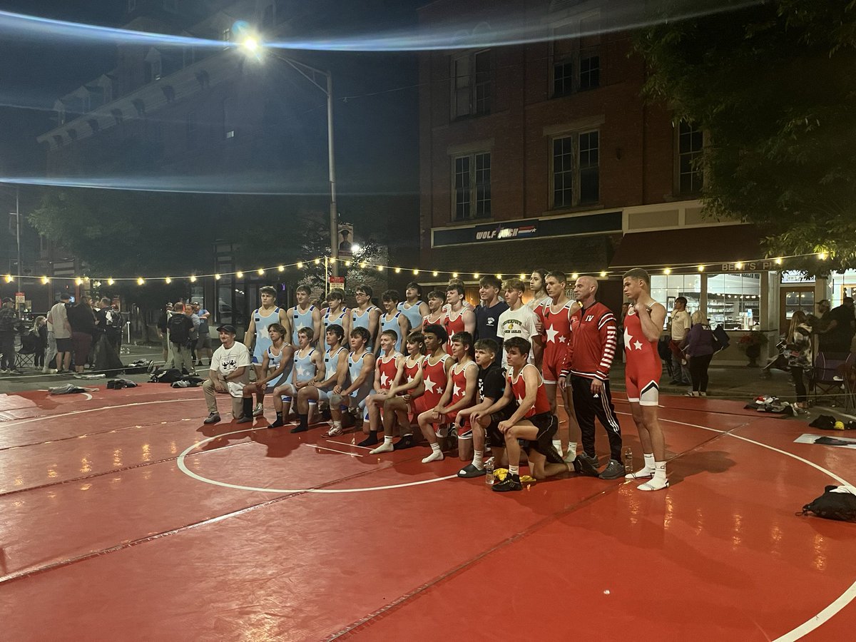 PatMcDonald03's tweet photo. What a great day for the wrestling community here in the Twin Tiers. We had 56 matches in three duals between some outstanding youth, girls and boys varsity wrestlers from PA and NY right here in downtown Sayre. Shoutout to Jack Young and all the refs who did a great job. https://t.co/8IoqmVXLCq