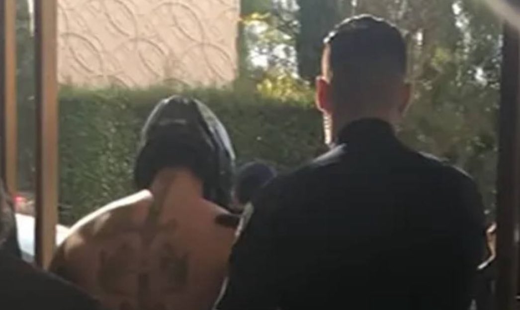BoxingUncut's tweet photo. Internationally known boxer Ryan Garcia was arrested on suspicion of felony vandalism on Saturday afternoon at the Beverly Hills Waldorf Astoria.

#boxing | #boxinguncut https://t.co/0gj4NqBoJ4