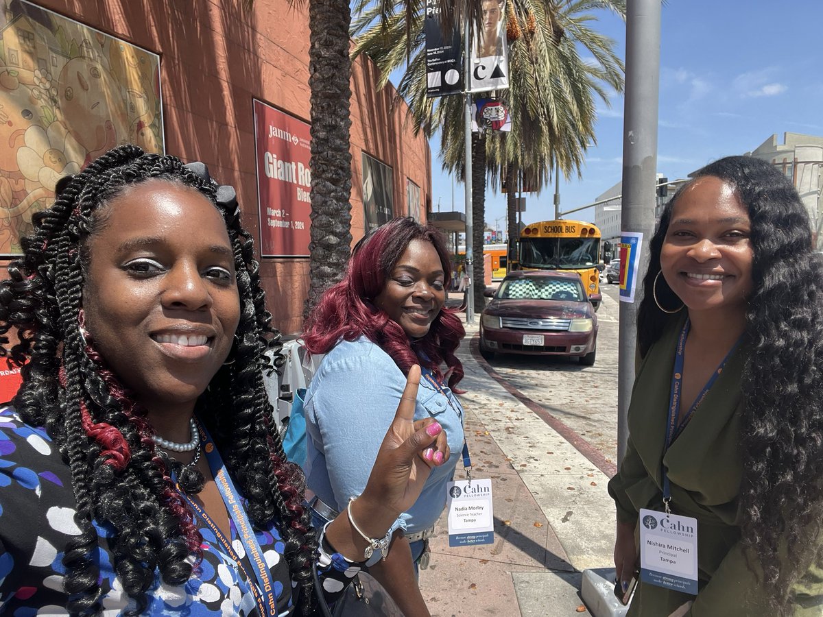 MsSmall2016's tweet image. It’s the people for me! Learning in sessions during the day &amp;amp; having fun together afterward around the city of LA! @jbland100  #Transformative21 @CahnFellowship  ❤️ @wardellhunterED