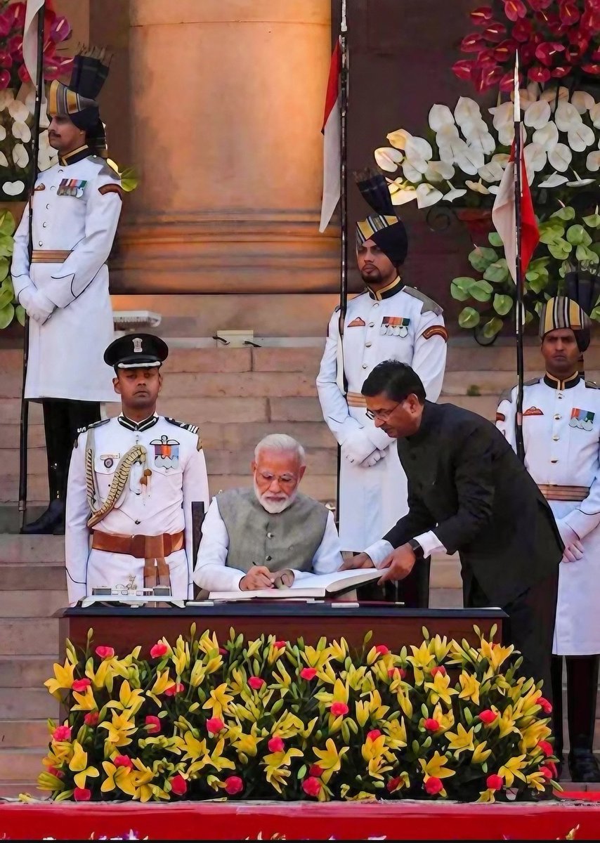 nadeemtahirk's tweet image. Congratulations Honb. PM @narendramodi ji  for 3rd Term  and to the people of India! Truly a historic outcome and a strong mandate for progress. #SabkaSaathSabkaVikas #Elections2019
@PMOIndia