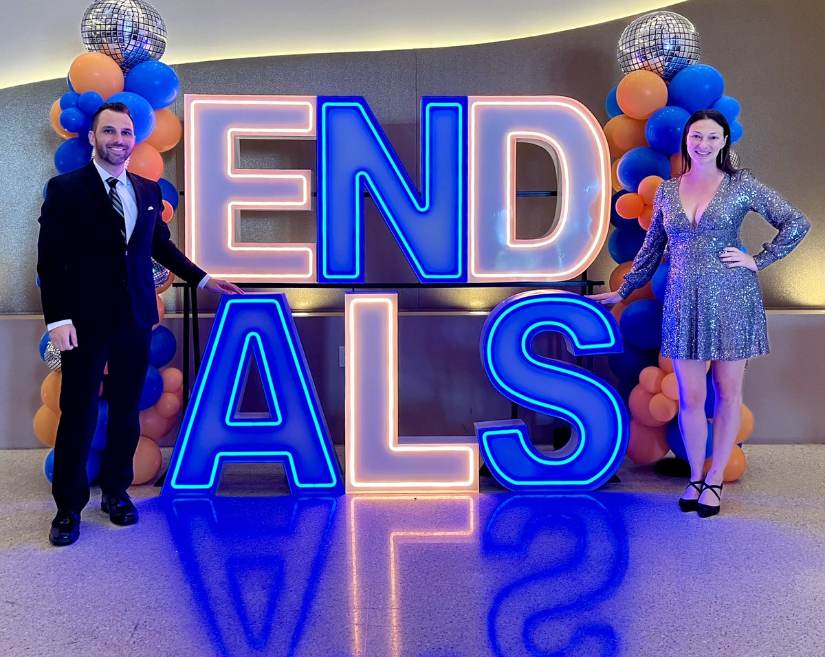 600 attendees, 1 for every person living with ALS in Arizona. Over $500k raised for their support, another successful year #EndALS