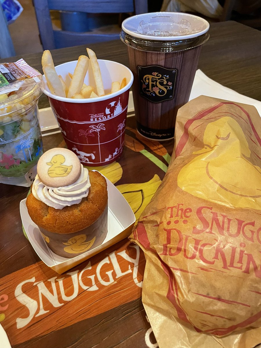 mina20010609's tweet photo. ファンタジースプリング最高でした☺️🫶🏻 https://t.co/daHRcsTYzk