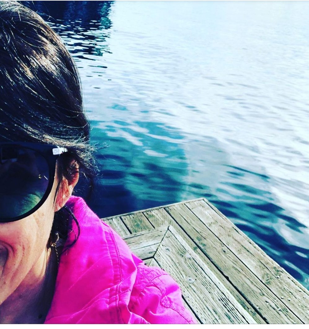 DianeDesignaAI's tweet photo. #SundayMorning Good Morning- starting my morning like this..being grateful is one of the great secrets of a good life.
#gratitude
#PhotoPadCreate
#femalefounder
#Entrepreneur
#family https://t.co/hRcAGgKQC1