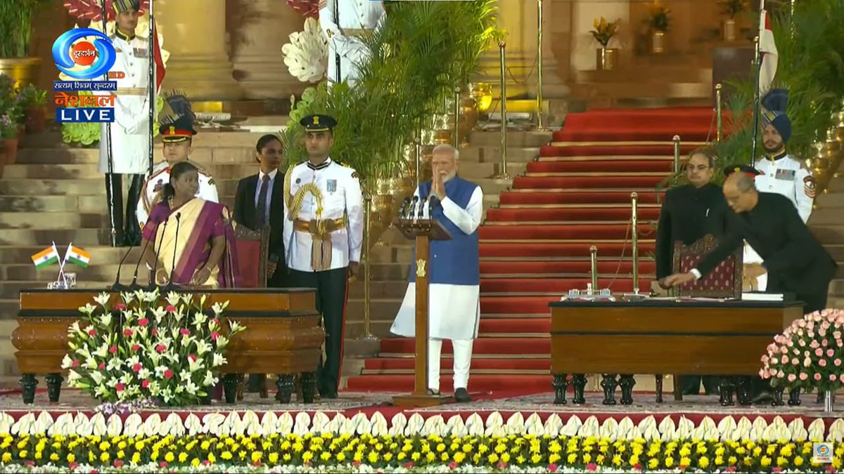 दुनिया के सबसे बड़े लोकतंत्र में इतिहास के सबसे बड़े चुनाव होना और बिना किसी बाधा के नए सरकार का गठन होना गर्व की बात है।  

भारतीय मतदाताओं को अपने महत्वपूर्ण लोकतांत्रिक अधिकार का प्रयोग करने के लिए बधाई।

नरेंद्र मोदी जी को तीसरी बार प्रधानमंत्री बनने पर शुभकामनाएं। आशा है कि