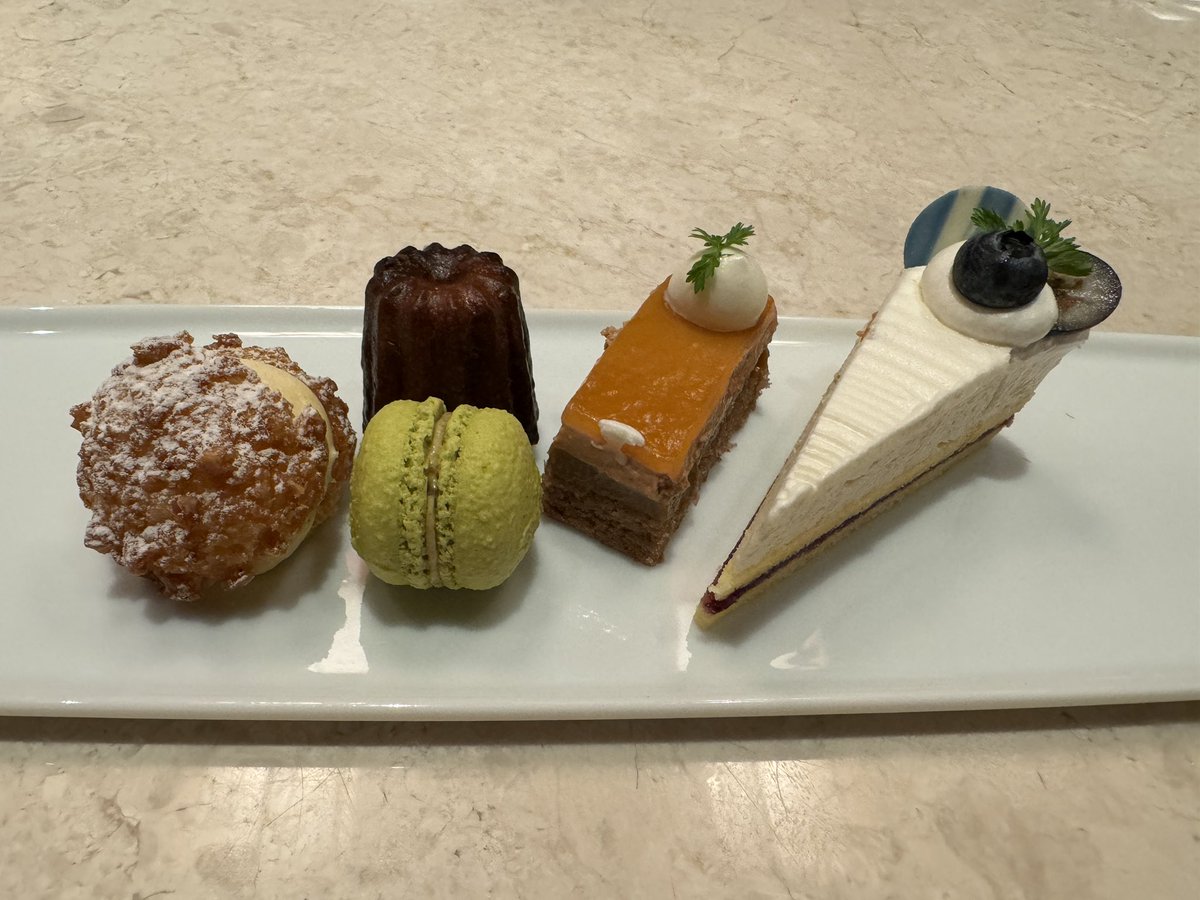 iwataMHC's tweet photo. The Ritz-Carlton
リッツ・カールトン

#mentalhealth #mentalhealthcounseling #mentalhealthcounselor #心理カウンセラー #カウンセラー #カウンセリング #公認心理師 #TheRitzCarlton https://t.co/wYSkzb0Fbc