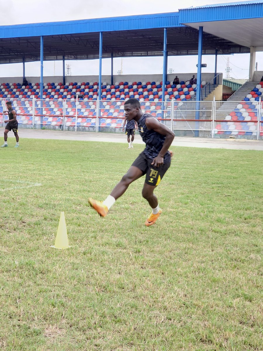domaunitedfc's tweet photo. Umar Adamu (Umari Boda) makes his first NPFL start of the season.
#DomaUnited https://t.co/tB0aGnmNBI