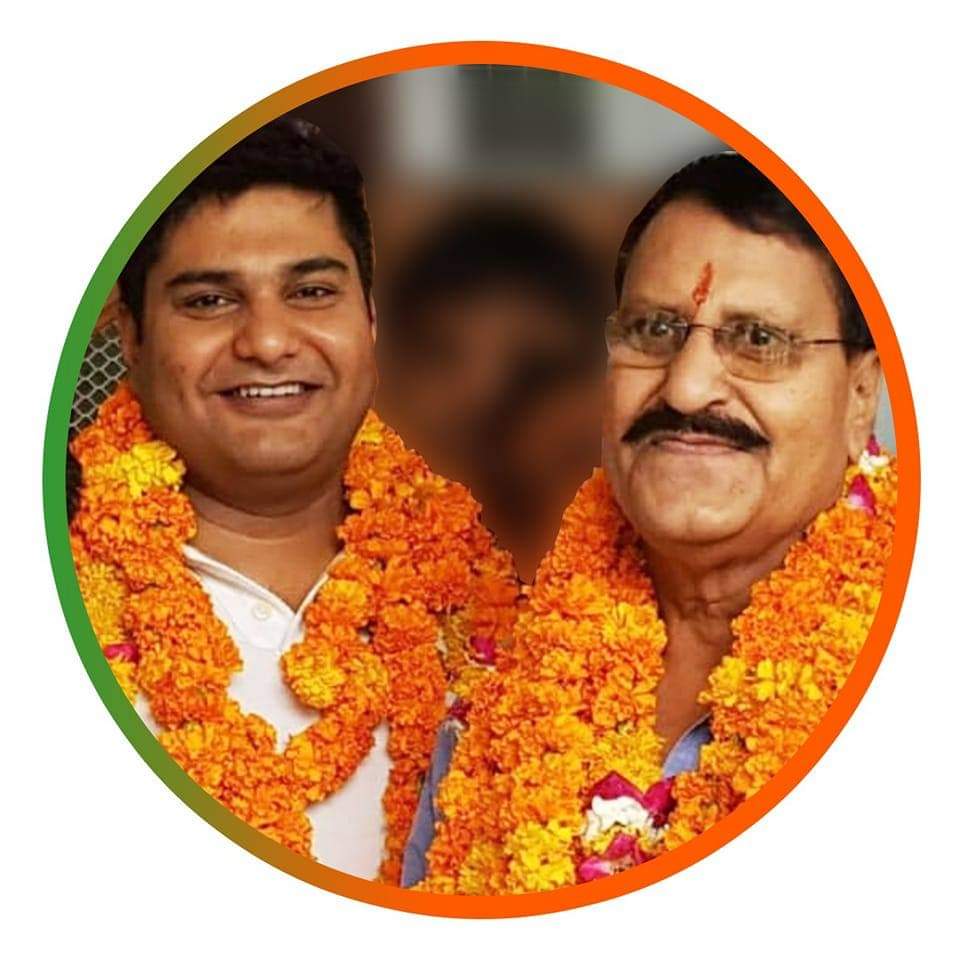 pharma_bharti's tweet photo. युवाओं के दिलो पर राज करने वाले युवाओं के आदर्श @DRSHAILESHBJP जी का हार्दिक आभार
मान्य विधायक महोदय द्वारा फार्मासिस्ट भर्ती को समर्थन दिया और जल्द पूरी करवाने का आश्वासन दिया था।
उसी के परिणाम आज हमे देखने को मिल रहा है 
सहाब का हार्दिक आभार🙏🙏
@dr_vishwjeet 
@GajendraKhimsar https://t.co/k2gAA79wDF